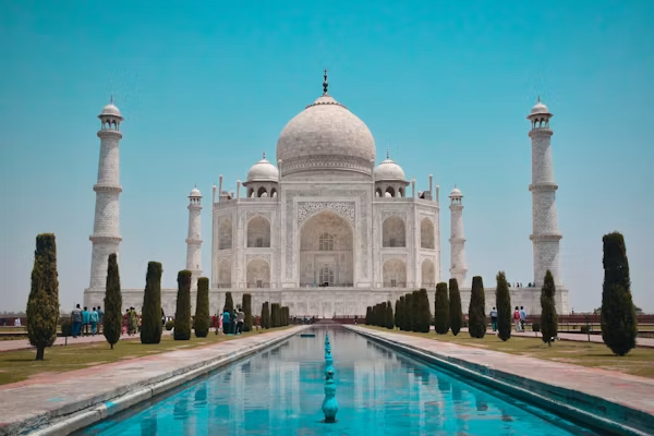 Hotels in Agra